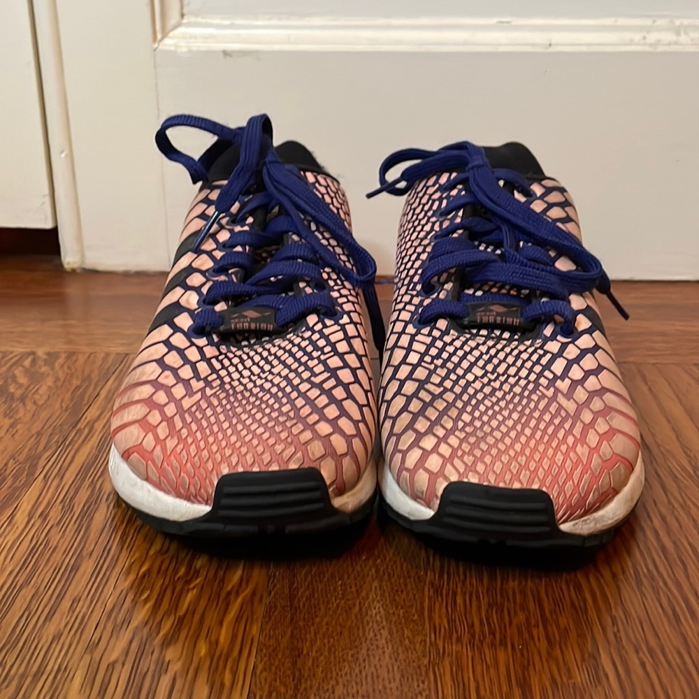 Adidas womens torsion sneaker